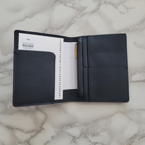 NEW Love & Lore Passport Cover Wallet - Picture 6 of 8